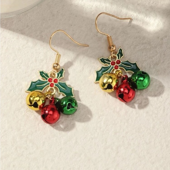 Mistletoe Drop Earrings - Picture 4 of 5
